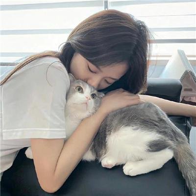 我在皇宫当巨巨 动态漫